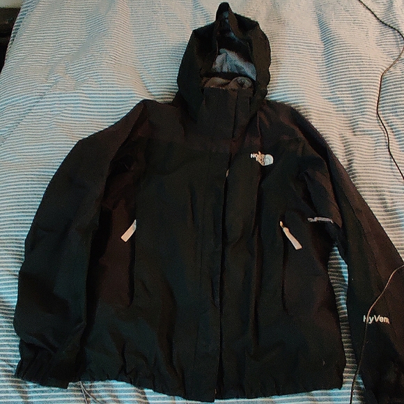 EUC North Face HyVent Shell - Picture 1 of 10